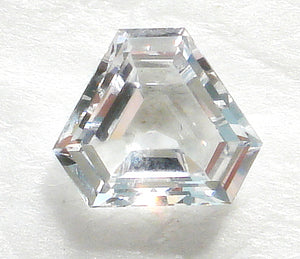 12MM (SS04T) WHITE SPINEL TRIANGLE