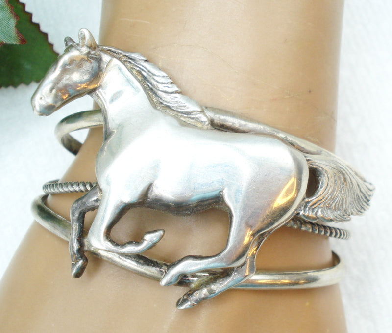 Glenn Sandoval Running Horse Cuff Bracelet 925 – MrStones