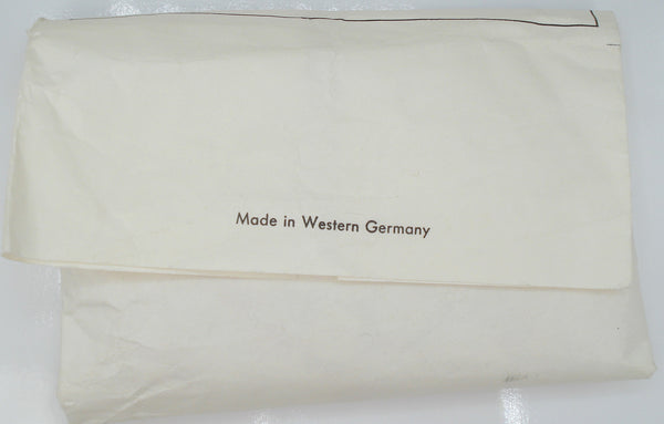 11mm (2194) White with Indented Red Owl Round Disc Cabochon 2.8mm Thick