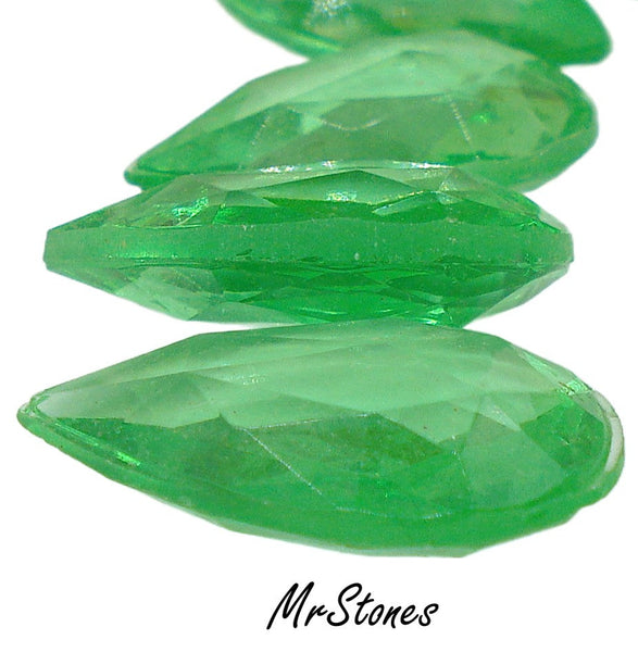 18x13mm (4323/2) Star Cut - Front/Back Cut the Same Peridot Pear Pendeloque