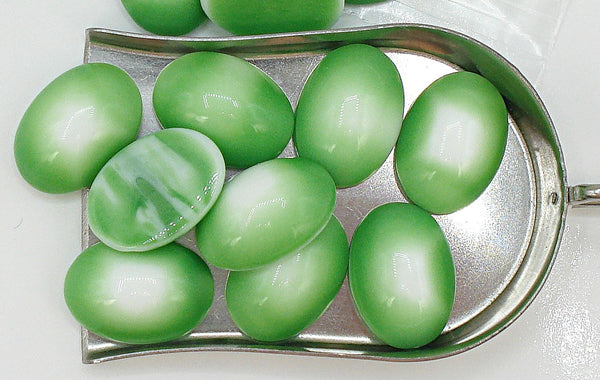 18x13mm (2195) Flamingo Oval Cabochon Blue-Green-Pink-Beige