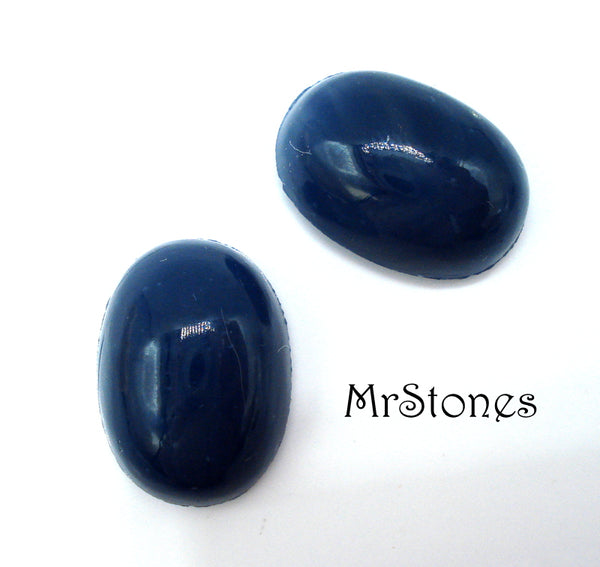 17x13mm (2195) Gray Blue Oval Cabochon