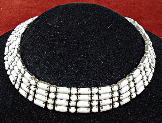 Vintage 16" Chalk White Opaque Choker Necklace Silver Tone Prong Set