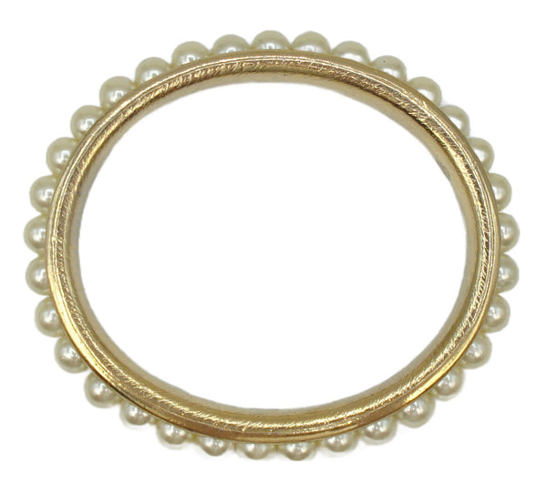 Crown Trifari Oval Shape Bangle Bracelet Creme Pearls 7.5"