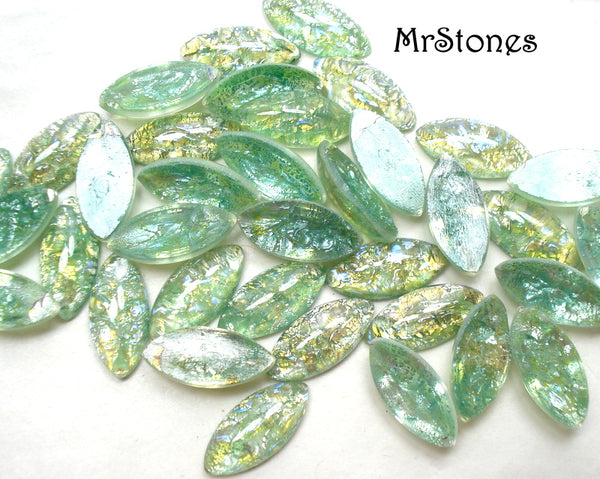 15x7mm (3175) Mint Green Opal Glass Marquise Navette Cabochon