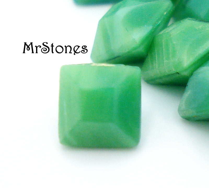 3mm (4400/2) Glass Jade Green Square Shape 1 pc $0.25 or O/S 720 (5 grs) $9.95