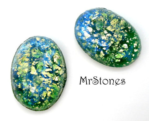 14x10mm (1685) Opal Green Oval Cabochon