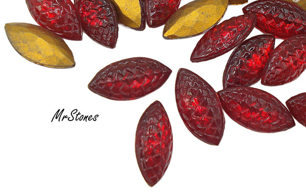 15x7mm (3146) Siam Red Textured Bumpy Top Marquise Navette