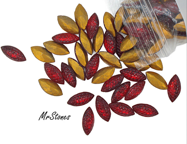15x7mm (3146) Siam Red Textured Bumpy Top Marquise Navette