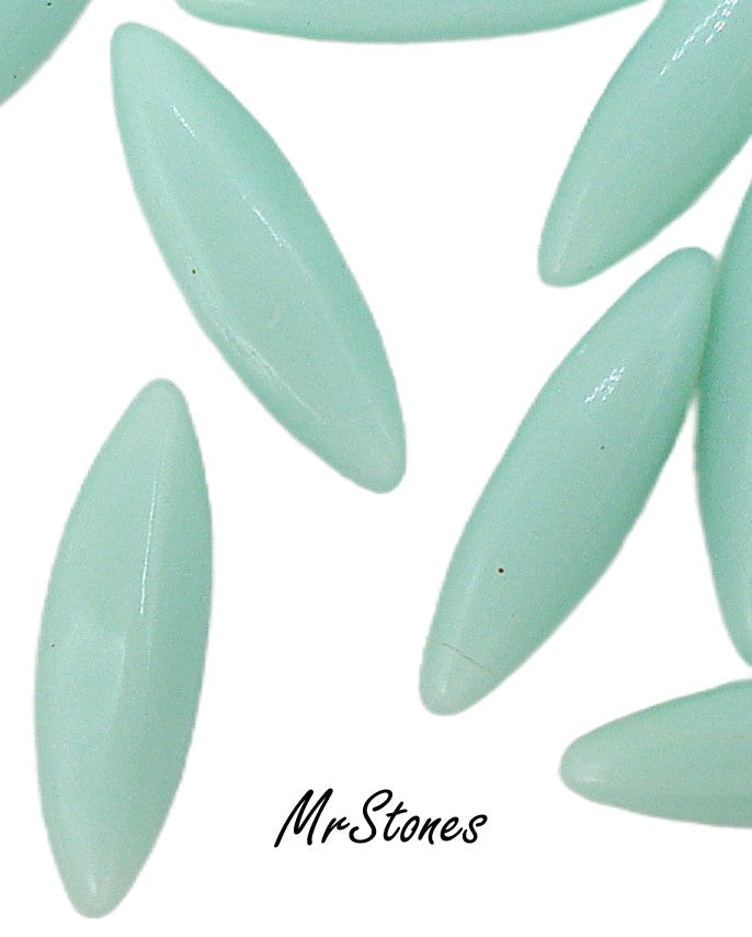 11x3mm (3146) Green Turquoise Marquise Navette Buff Top Doublet