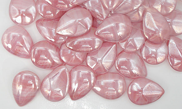 18x13mm (3101) Pink Agate Luster Glossy Pear Pendeloque Buff Top Doublet W.G.