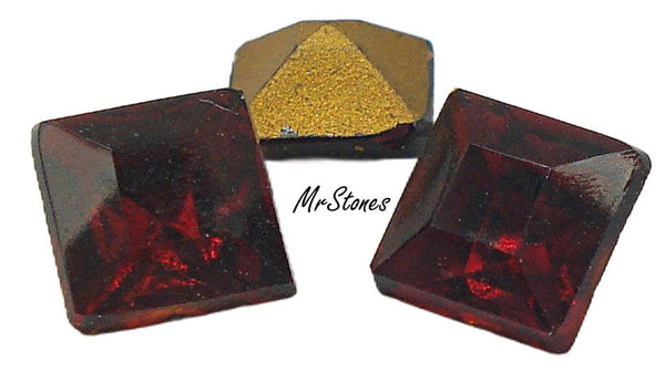 6mm (4400/2) TTC Siam Red Square Shape 4pcs/$1.00