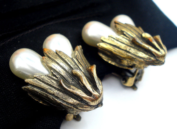 BOTTICELLI- Earrings Pear Pearls in Leaves 1" Antiqued Gold Tone