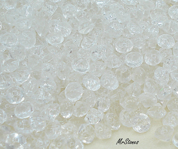 4.6-4.7mm (3189) (20ss) White Crackle Round Buff Top Doublet West Germany