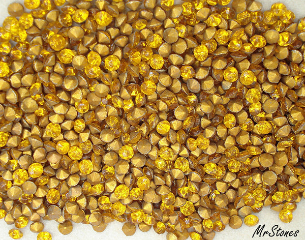 2.7-2.9mm (1100) (22pp) Topaz Demi Fin Round Chaton Czech