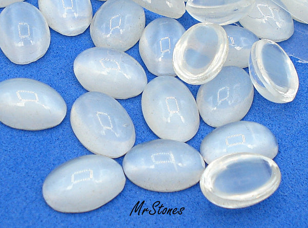 10x7mm (1685) White Cat's Eye Oval Cabochon