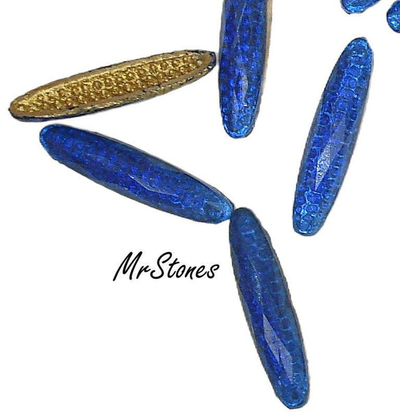 22x5mm (1685) Sapphire Blue Oval Nugget Cabochon