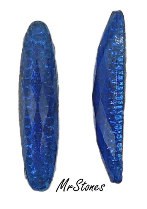 22x5mm (1685) Sapphire Blue Oval Nugget Cabochon