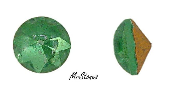 8.0-8.3mm (1109/3) (39ss) Peridot Green Round Buff Top Doublet