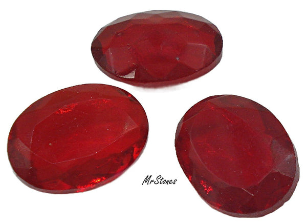 18x13mm (4130/2) TTC Siam Red Unfoiled Oval Shape