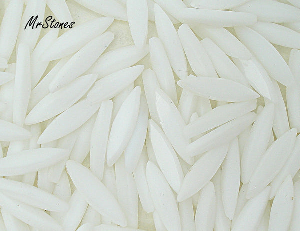 11x3mm (4201) Chalk White Opaque Marquise Navette Large Table Top W. Germany