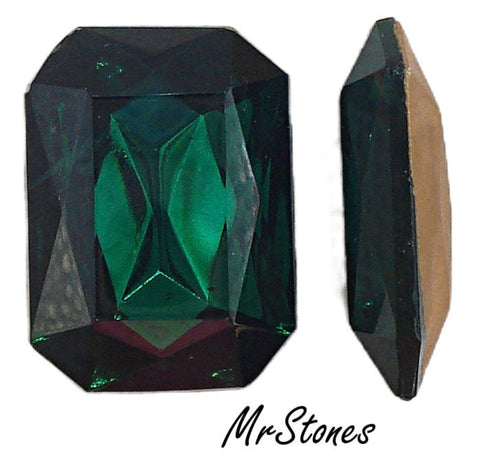 25x18mm (4626/2) TTC Czech Emerald Green Cushion Octagon