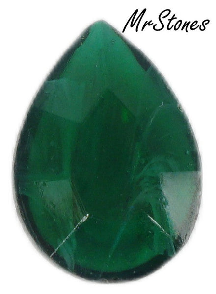 18x13mm (4320/2) Flawed Emerald Pear Pendeloque Shallow Cut
