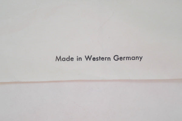 9mm (8.7mm) Round Cabochon Orange with White 4 Leaf Clover Flower West German