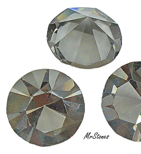 10.9-11.2mm (1100) 11.1mm Black Diamond Unfoiled Round Chaton