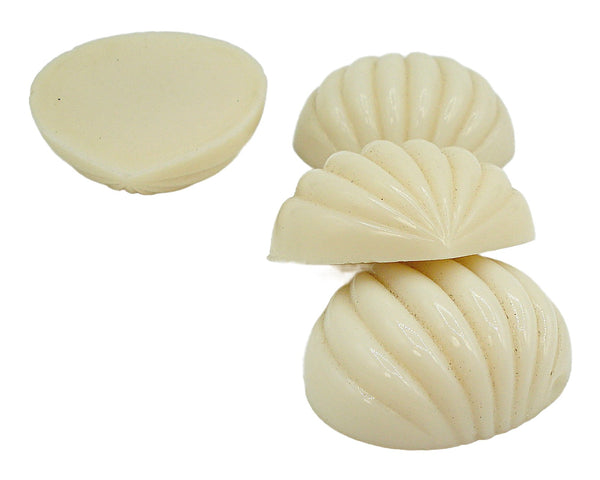 25mm Ivory Color Ribbed Leaf Glass Cabochon