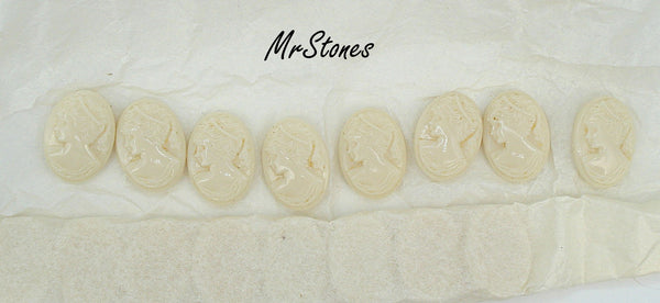 18x13mm Ivory Color Left Facing Lady Cameo Oval Cabochon Glass