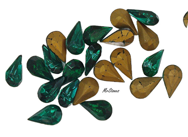 13x7.8mm (4300/2) TTC Emerald Green Pear Shape Teardrop