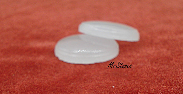 17mm (2135) Glass Alabaster Color Round 3.5mm Thick Cabochon 3pcs/$1.00