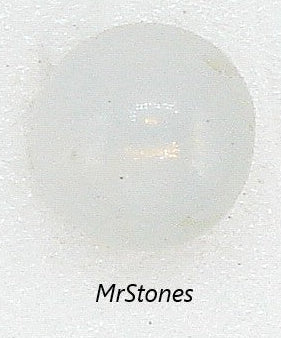 7.1-7.3mm (3189) (34ss) White Opal Round Buff Top Doublet Gold Foiled