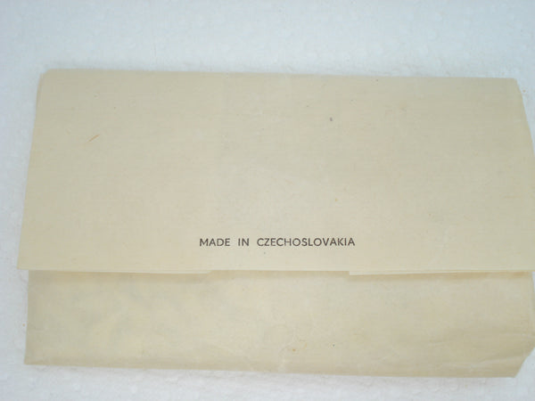 13x7.8mm (4300/2) TTC Chalk White Pear Shape Tear Drop Un-foiled Czech