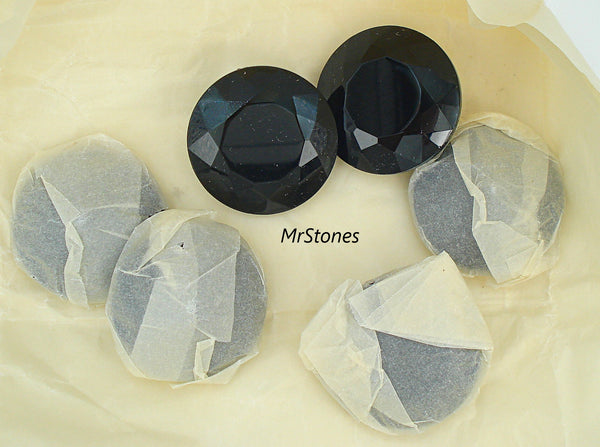 32mm (1200/2) TTC Jet Black Unfoiled Round Czech Dentelle