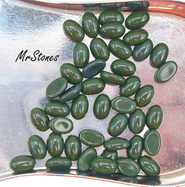 6x4mm (2195) Forest Green Oval Cabochon