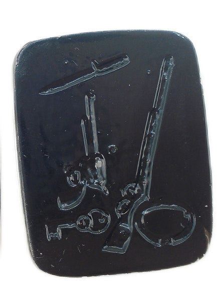 26x21mm Reverse Intaglio Black Golden Western Weapons Antique Cushion Cabochon