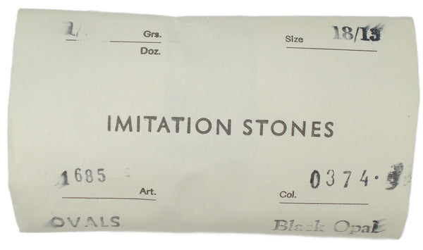 18x13mm (1685) Oval Cabochon (Specialty Colors)