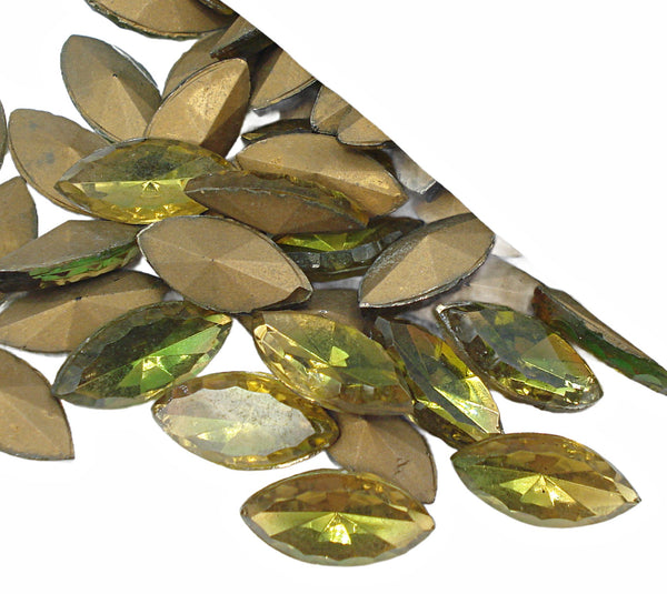 15x7mm (4215/2) Two Toned Olivine Topaz Scalloped Edge Marquise Navette