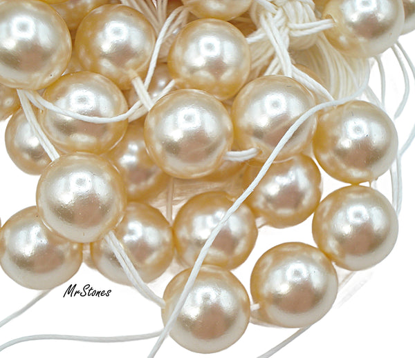 10mm Creme Glass Fully Drilled Round Pearl