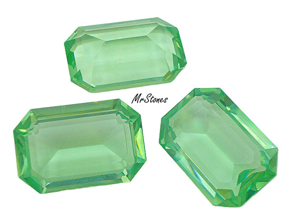 24x16mm (4610) Peridot Green Unfoiled Step Cut Swarovski Cushion Octagon