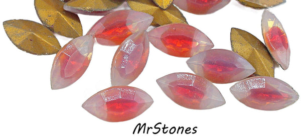 15x7mm (4200/2) Red Sabrina Marquise Navette Shape TTC