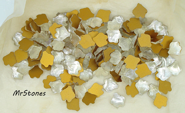 14x13mm Crystal Shell Flower Textured Top Flat Back