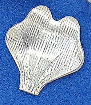 14x13mm Crystal Shell Flower Textured Top Flat Back