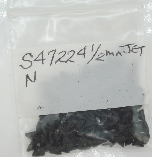 4.5mm (4722/2) TTC Jet Black Unfoiled Triangle Shape