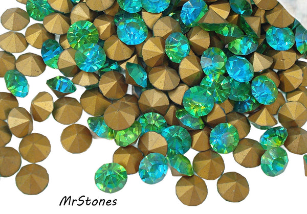 8.2-8.3mm (1100) (39ss) Bi Color Peridot Aqua Round Chaton