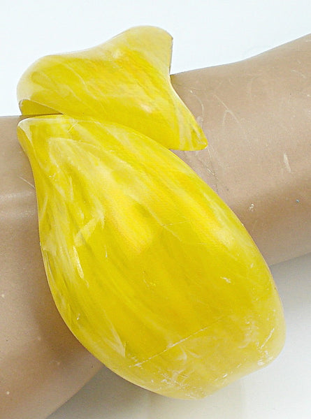 Vintage Yellow Marbled Lucite Clamper Bracelet