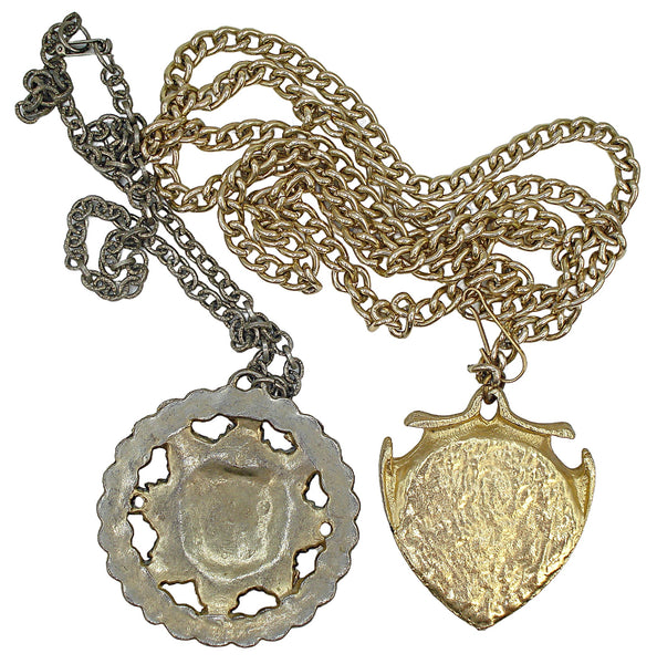 Vintage Gold Tone 38" Chain Belt 2 1/4" Enamel Shield Dangle