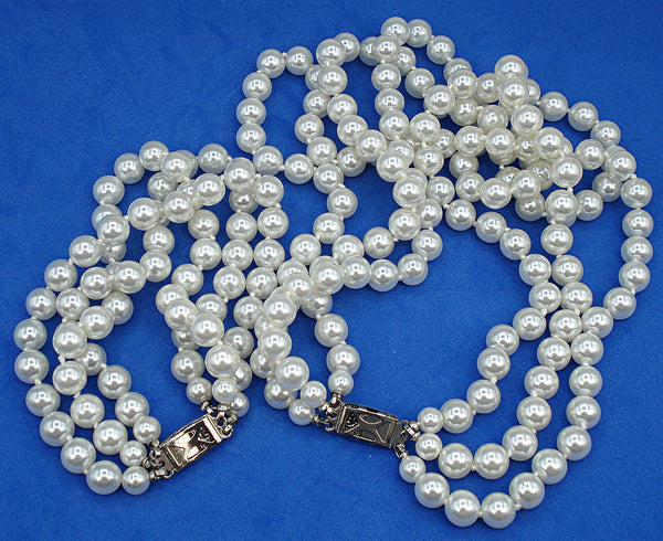 Vintage 3 Strand White Glass Pearl Set Necklace Bracelet